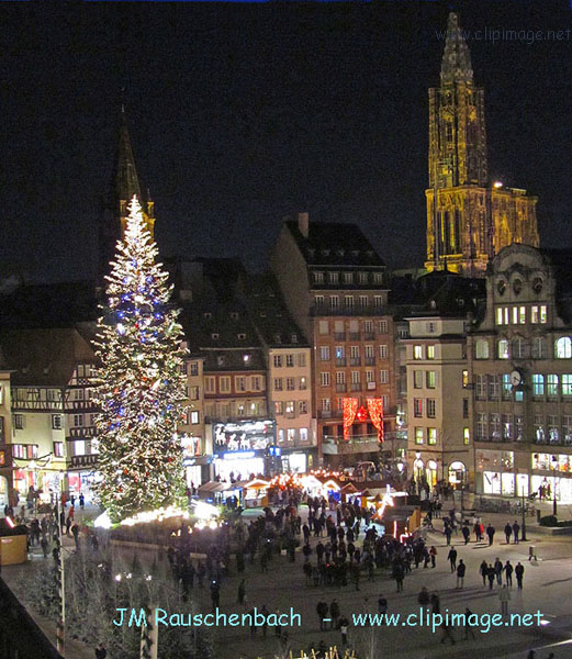 ,sapin-de-noel.strasbourg.place-kleber.jpg